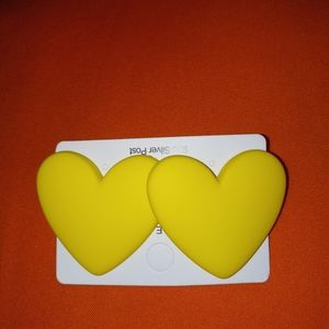 Earrings 1.4 in height 1.5 in width